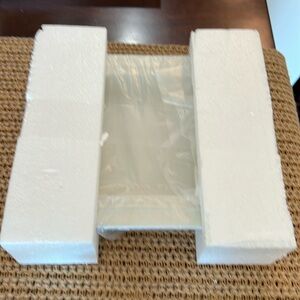 Nora Fleming candy/napkin holder NWT